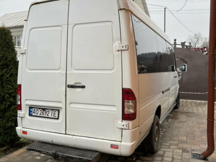 Белый Мерседес Sprinter, объемом двигателя 2.69 л и пробегом 10 тыс. км за 9000 $, фото 1 на Automoto.ua