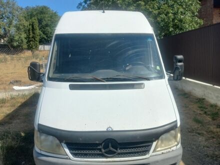 Білий Мерседес Sprinter, об'ємом двигуна 0 л та пробігом 580 тис. км за 4511 $, фото 1 на Automoto.ua