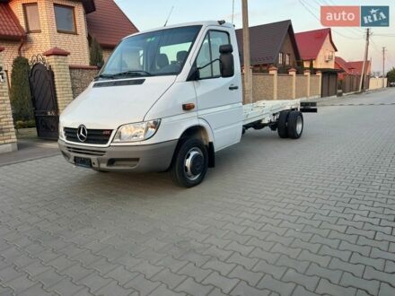 Белый Мерседес Sprinter, объемом двигателя 0 л и пробегом 330 тыс. км за 16900 $, фото 1 на Automoto.ua