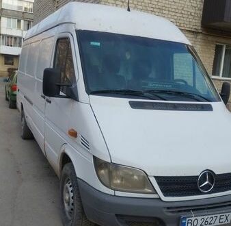 Белый Мерседес Sprinter, объемом двигателя 2.1 л и пробегом 670 тыс. км за 7100 $, фото 1 на Automoto.ua