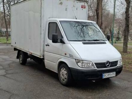 Мерседес Sprinter 2004 в Запорожье на Automoto.ua Белый Мерседес Sprinter, объемом двигателя 2.69 л и пробегом 370 тыс. км за 7500 $, фото 1 на Automoto.ua