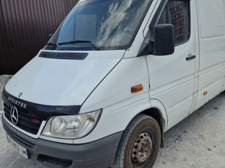 Мерседес Sprinter 2004 в Днепре (Днепропетровске) на Automoto.ua Белый Мерседес Sprinter, объемом двигателя 2.2 л и пробегом 1 тыс. км за 8500 $, фото 1 на Automoto.ua