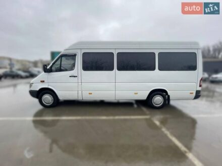 Білий Мерседес Sprinter, об'ємом двигуна 2.15 л та пробігом 700 тис. км за 9000 $, фото 1 на Automoto.ua