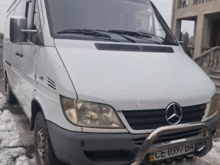 Белый Мерседес Sprinter, объемом двигателя 2.15 л и пробегом 353 тыс. км за 6500 $, фото 1 на Automoto.ua