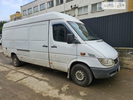 Білий Мерседес Sprinter, об'ємом двигуна 0 л та пробігом 200 тис. км за 5500 $, фото 1 на Automoto.ua