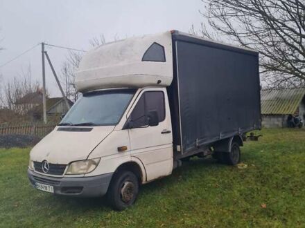 Белый Мерседес Sprinter, объемом двигателя 2.1 л и пробегом 775 тыс. км за 7500 $, фото 1 на Automoto.ua