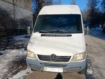 Белый Мерседес Sprinter, объемом двигателя 2.2 л и пробегом 700 тыс. км за 7500 $, фото 1 на Automoto.ua