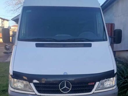Мерседес Sprinter 2004 в Тернополе на Automoto.ua Белый Мерседес Sprinter, объемом двигателя 2.15 л и пробегом 420 тыс. км за 6900 $, фото 1 на Automoto.ua
