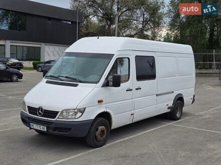 Белый Мерседес Sprinter, объемом двигателя 2.2 л и пробегом 535 тыс. км за 8999 $, фото 1 на Automoto.ua