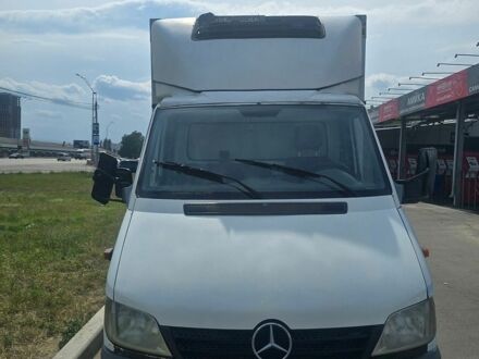 Білий Мерседес Sprinter, об'ємом двигуна 2.15 л та пробігом 879 тис. км за 9000 $, фото 1 на Automoto.ua