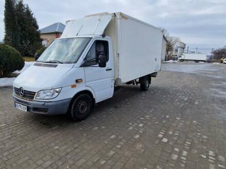 Белый Мерседес Sprinter, объемом двигателя 2.15 л и пробегом 100 тыс. км за 4000 $, фото 1 на Automoto.ua