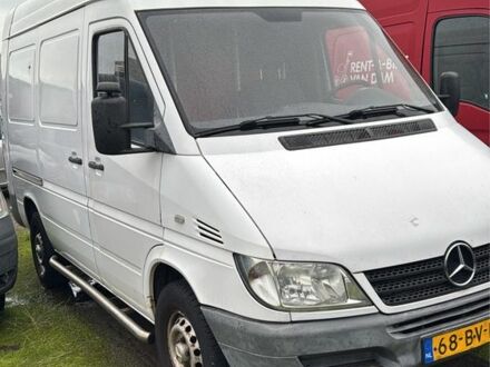Білий Мерседес Sprinter, об'ємом двигуна 2.2 л та пробігом 280 тис. км за 3538 $, фото 1 на Automoto.ua