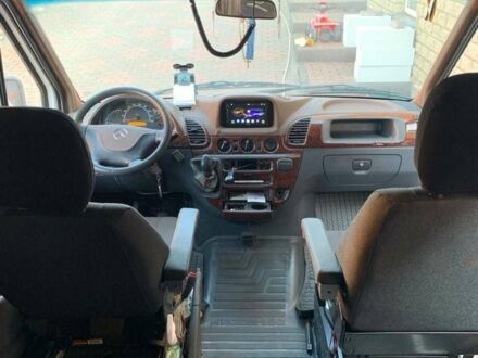 Білий Мерседес Sprinter, об'ємом двигуна 2.2 л та пробігом 8 тис. км за 11000 $, фото 1 на Automoto.ua
