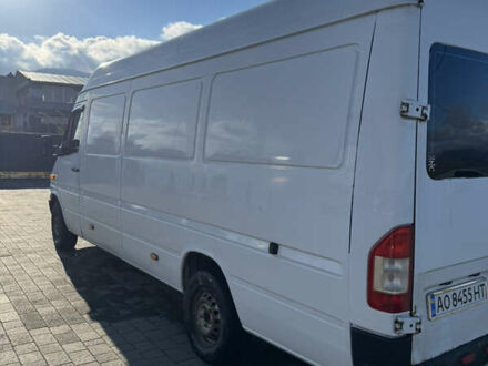 Белый Мерседес Sprinter, объемом двигателя 2.15 л и пробегом 515 тыс. км за 6700 $, фото 1 на Automoto.ua