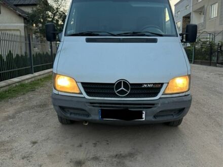 Білий Мерседес Sprinter, об'ємом двигуна 2.2 л та пробігом 349 тис. км за 3199 $, фото 1 на Automoto.ua