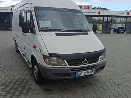 Мерседес Sprinter 2004 в Львове на Automoto.ua Белый Мерседес Sprinter, объемом двигателя 0 л и пробегом 820 тыс. км за 8300 $, фото 1 на Automoto.ua