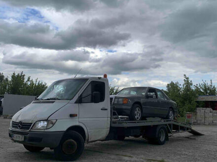 Мерседес Sprinter 2004 у Харкові на Automoto.ua Білий Мерседес Sprinter, об'ємом двигуна 2.69 л та пробігом 608 тис. км за 11500 $, фото 1 на Automoto.ua
