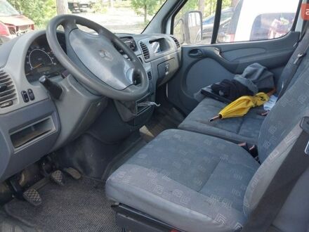 Білий Мерседес Sprinter, об'ємом двигуна 2.15 л та пробігом 317 тис. км за 12500 $, фото 1 на Automoto.ua