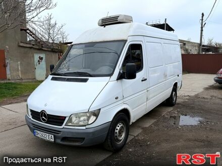 Білий Мерседес Sprinter, об'ємом двигуна 2.1 л та пробігом 280 тис. км за 5500 $, фото 1 на Automoto.ua