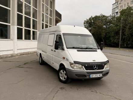 Білий Мерседес Sprinter, об'ємом двигуна 2.1 л та пробігом 900 тис. км за 7100 $, фото 1 на Automoto.ua
