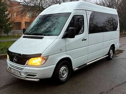 Белый Мерседес Sprinter, объемом двигателя 2.7 л и пробегом 645 тыс. км за 5800 $, фото 1 на Automoto.ua