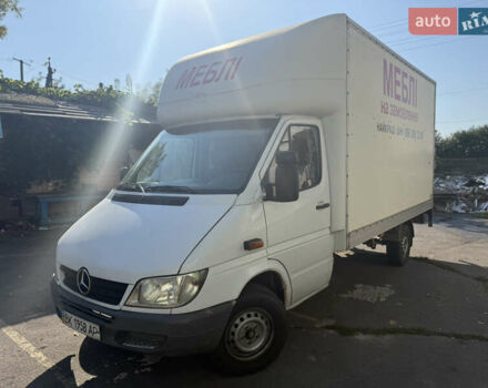 Білий Мерседес Sprinter, об'ємом двигуна 2.2 л та пробігом 600 тис. км за 10500 $, фото 1 на Automoto.ua