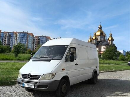 Білий Мерседес Sprinter, об'ємом двигуна 2.3 л та пробігом 600 тис. км за 5500 $, фото 1 на Automoto.ua