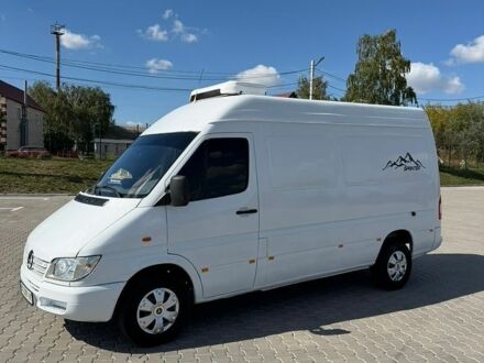 Белый Мерседес Sprinter, объемом двигателя 2.15 л и пробегом 700 тыс. км за 8900 $, фото 1 на Automoto.ua