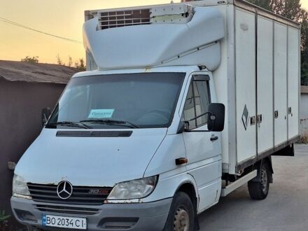 Белый Мерседес Sprinter, объемом двигателя 2.15 л и пробегом 700 тыс. км за 8500 $, фото 1 на Automoto.ua