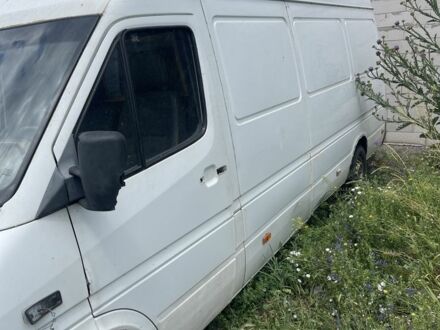 Білий Мерседес Sprinter, об'ємом двигуна 0 л та пробігом 430 тис. км за 2300 $, фото 1 на Automoto.ua