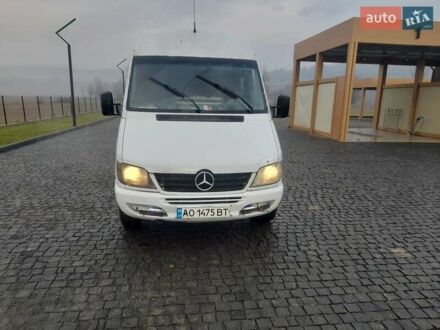 Белый Мерседес Sprinter, объемом двигателя 0 л и пробегом 600 тыс. км за 8500 $, фото 1 на Automoto.ua