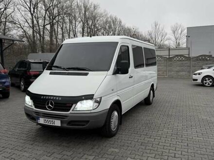 Белый Мерседес Sprinter, объемом двигателя 2.1 л и пробегом 408 тыс. км за 8200 $, фото 1 на Automoto.ua