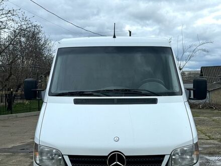 Мерседес Sprinter 2004 в Ананьеве на Automoto.ua Белый Мерседес Sprinter, объемом двигателя 2.7 л и пробегом 741 тыс. км за 10599 $, фото 1 на Automoto.ua