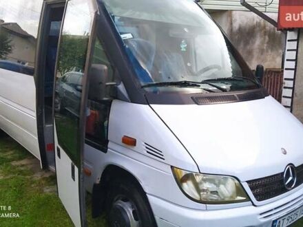 Білий Мерседес Sprinter, об'ємом двигуна 2.69 л та пробігом 100 тис. км за 21000 $, фото 1 на Automoto.ua