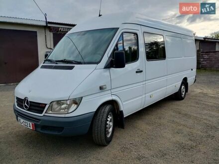 Мерседес Sprinter 2004 в Костополе на Automoto.ua Белый Мерседес Sprinter, объемом двигателя 2.7 л и пробегом 357 тыс. км за 14850 $, фото 1 на Automoto.ua