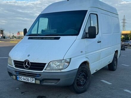 Белый Мерседес Sprinter, объемом двигателя 2.15 л и пробегом 509 тыс. км за 6250 $, фото 1 на Automoto.ua