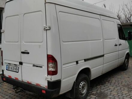 Белый Мерседес Sprinter, объемом двигателя 0 л и пробегом 525 тыс. км за 10400 $, фото 1 на Automoto.ua