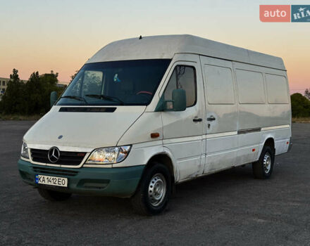 Білий Мерседес Sprinter, об'ємом двигуна 2.15 л та пробігом 550 тис. км за 7700 $, фото 1 на Automoto.ua