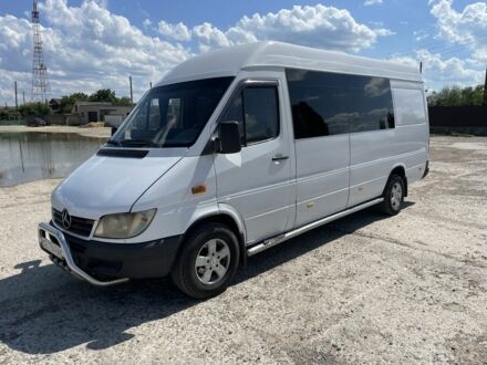 Мерседес Sprinter 2005 в Черновцах на Automoto.ua Белый Мерседес Sprinter, объемом двигателя 2.7 л и пробегом 900 тыс. км за 16300 $, фото 1 на Automoto.ua