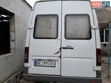 Білий Мерседес Sprinter, об'ємом двигуна 2.2 л та пробігом 500 тис. км за 10000 $, фото 1 на Automoto.ua