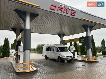 Белый Мерседес Sprinter, объемом двигателя 2.9 л и пробегом 430 тыс. км за 12712 $, фото 1 на Automoto.ua