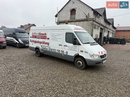 Белый Мерседес Sprinter, объемом двигателя 2.7 л и пробегом 350 тыс. км за 15990 $, фото 1 на Automoto.ua