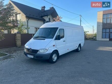 Белый Мерседес Sprinter, объемом двигателя 2.15 л и пробегом 605 тыс. км за 7400 $, фото 1 на Automoto.ua