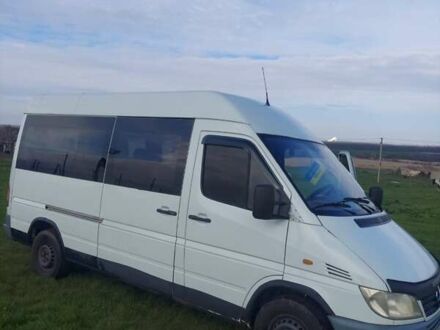 Білий Мерседес Sprinter, об'ємом двигуна 2.19 л та пробігом 580 тис. км за 8600 $, фото 1 на Automoto.ua