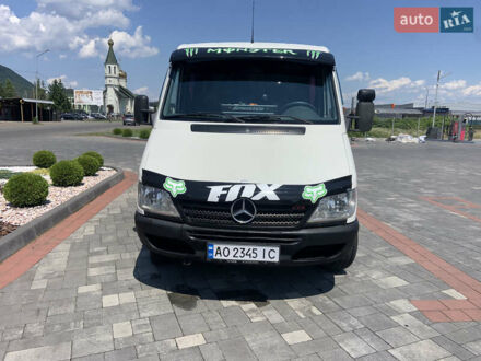 Мерседес Sprinter 2005 у Ужгороді на Automoto.ua Білий Мерседес Sprinter, об'ємом двигуна 2.1 л та пробігом 4 тис. км за 8500 $, фото 1 на Automoto.ua
