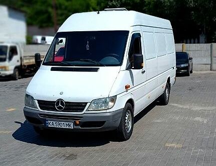Білий Мерседес Sprinter, об'ємом двигуна 2.1 л та пробігом 578 тис. км за 10200 $, фото 1 на Automoto.ua