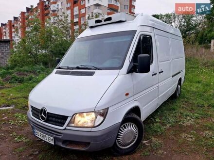 Мерседес Sprinter 2005 в Тернополе на Automoto.ua Белый Мерседес Sprinter, объемом двигателя 2.2 л и пробегом 639 тыс. км за 7700 $, фото 1 на Automoto.ua