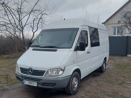 Белый Мерседес Sprinter, объемом двигателя 2.69 л и пробегом 533 тыс. км за 9500 $, фото 1 на Automoto.ua