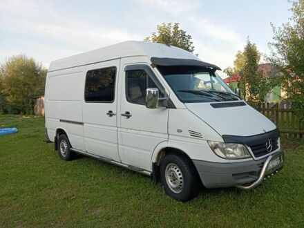 Белый Мерседес Sprinter, объемом двигателя 2.1 л и пробегом 600 тыс. км за 7206 $, фото 1 на Automoto.ua