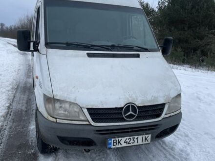 Білий Мерседес Sprinter, об'ємом двигуна 2.1 л та пробігом 438 тис. км за 4100 $, фото 1 на Automoto.ua
